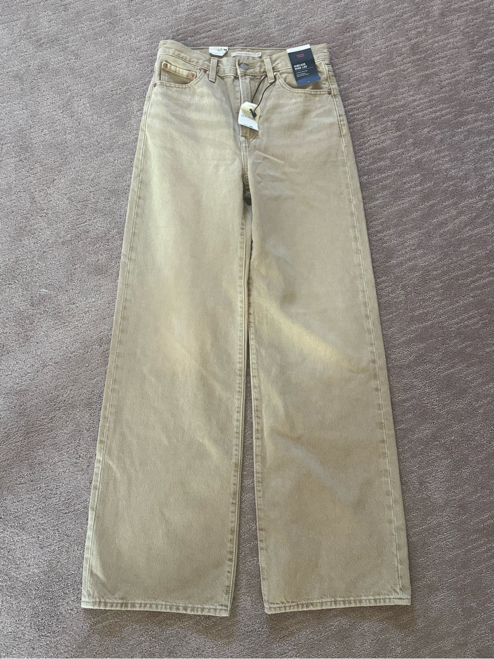 NWT!! Levi's Premium Ribcage Full Length Wide Leg Jeans in Tan 26 x 32